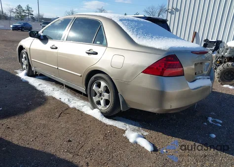 2006 Honda Accord 2.4 Vp из США, поврежденный, VIN 1HGCM56186A063060